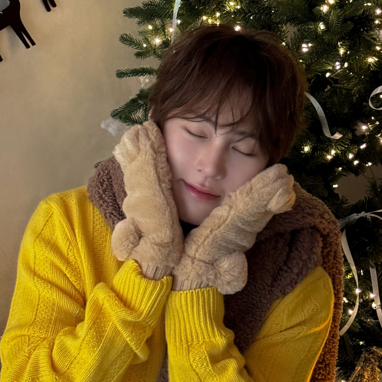 Recent activity shot of Ha Sungwoon