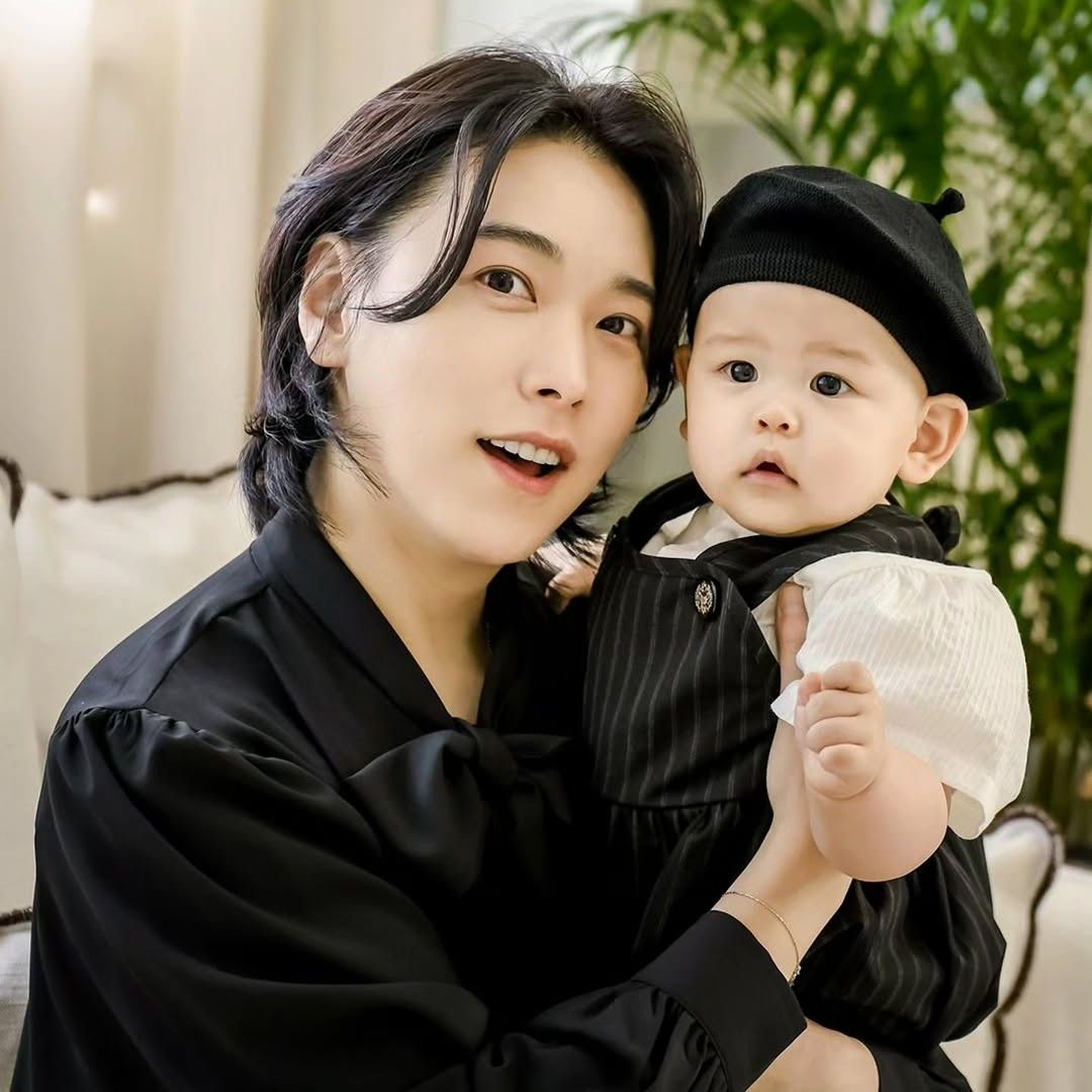 A moment captured by Sungmin (Super Junior)'s fan