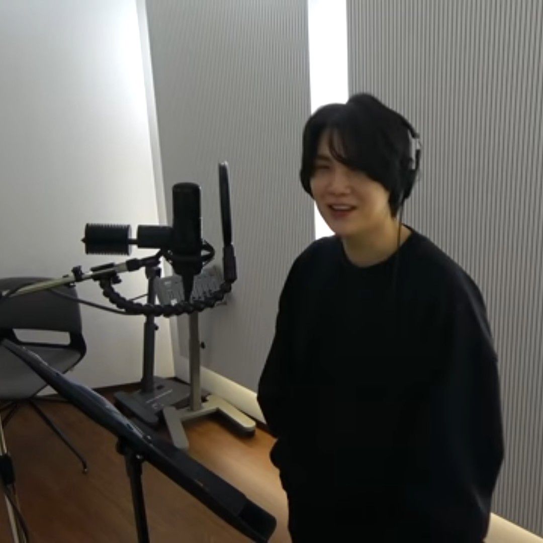 Foto terbaru SUGA (BTS)