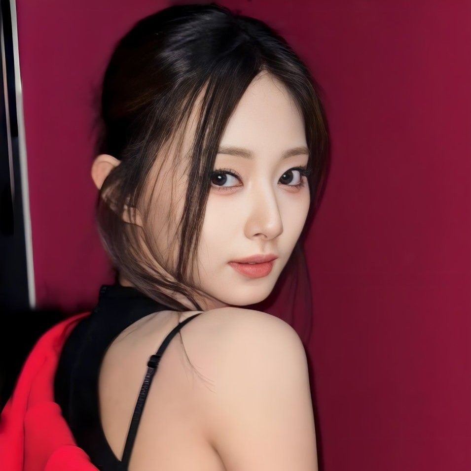 쯔위 (TWICE) 최근 활동샷