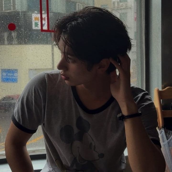 Behind-the-scenes cut of Ryu Junmin (ATBO)