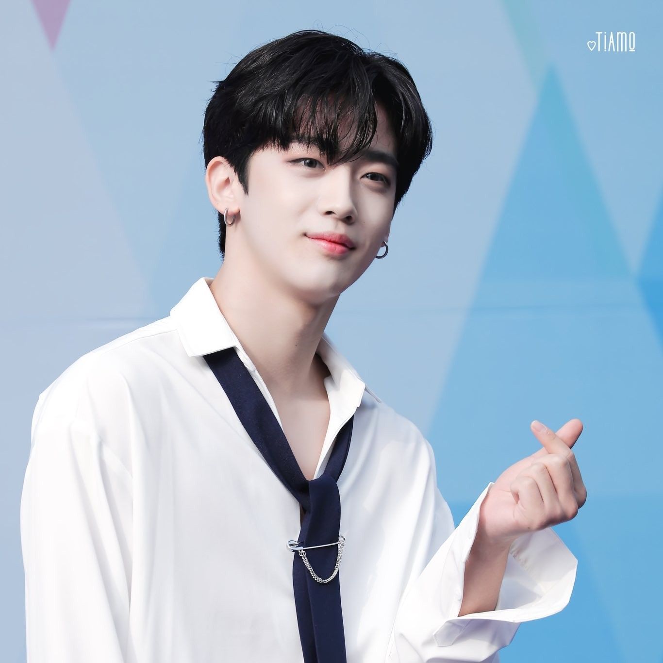 Momen yang diabadikan oleh penggemar Kim Yohan (WEi)