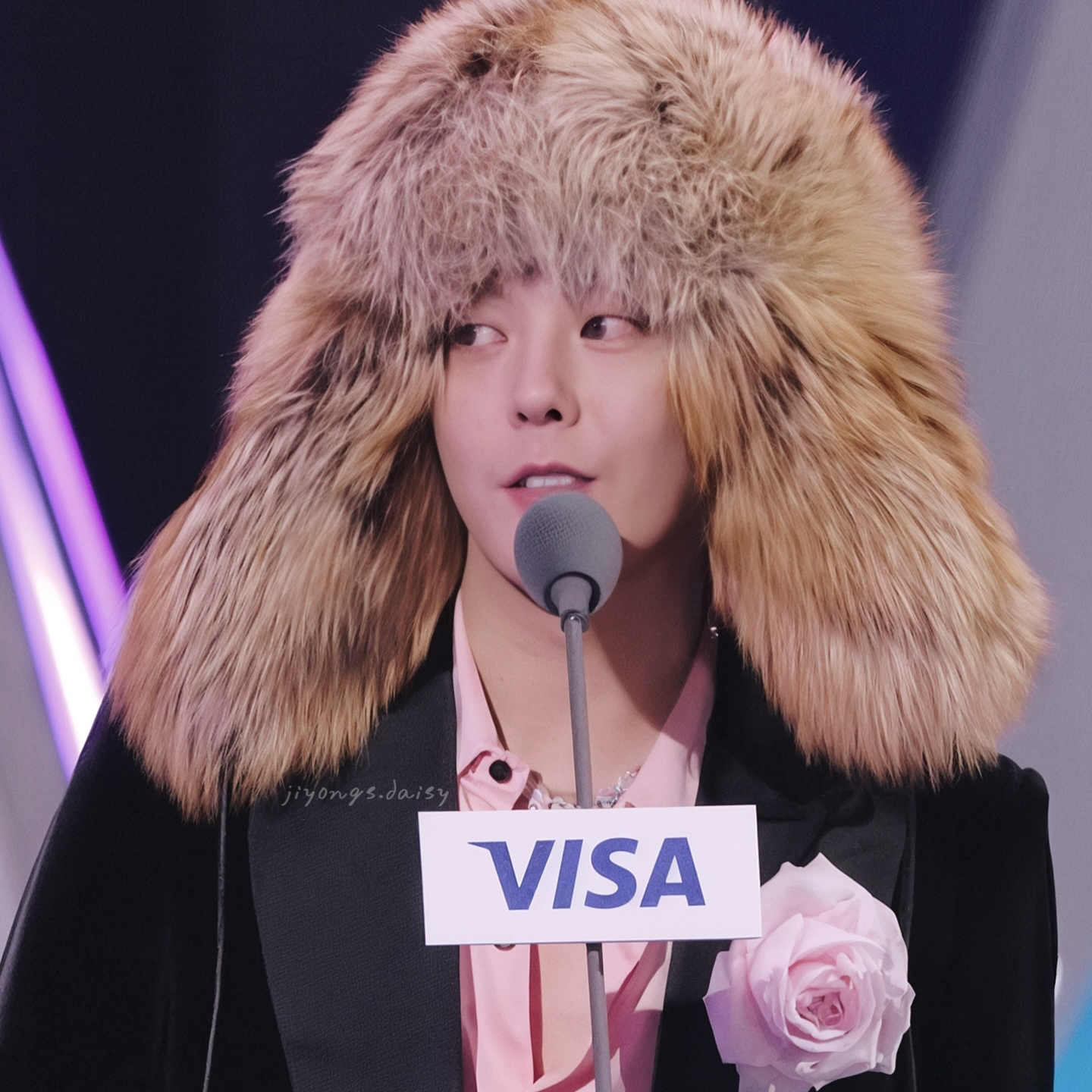 Behind-the-scenes cut of G-DRAGON (BIGBANG)