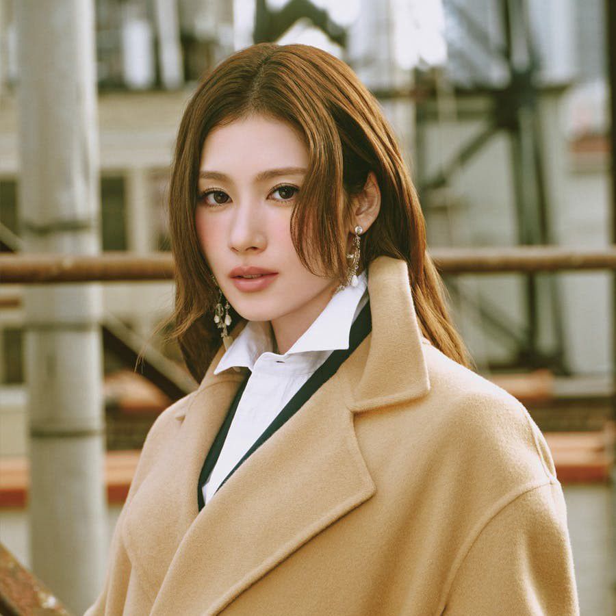 Sana (TWICE)的最新照片