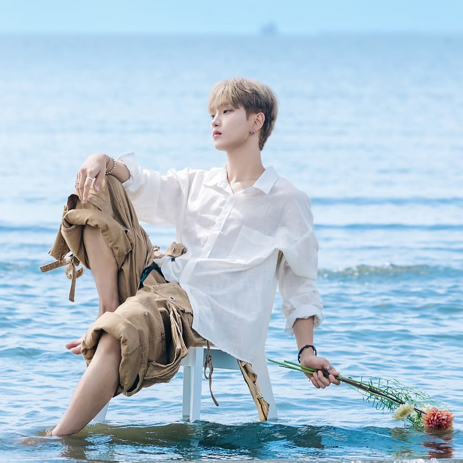 峻赫 (n.SSign)的最新照片