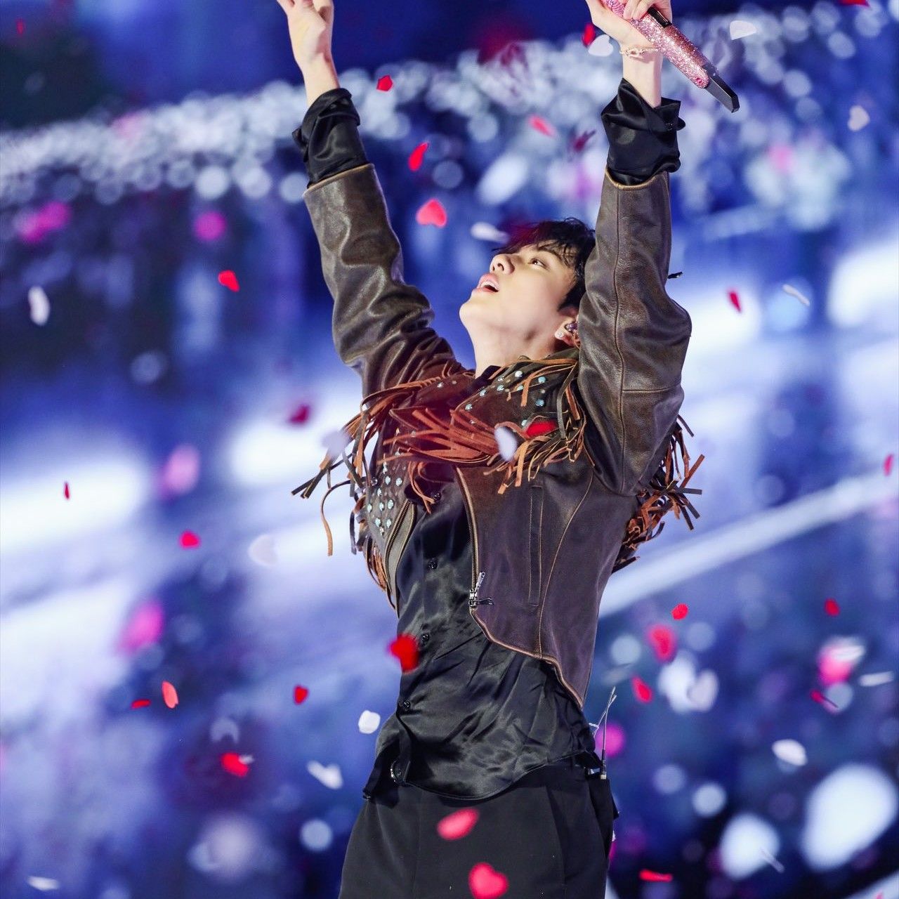 진 (방탄소년단)의 비하인드 컷