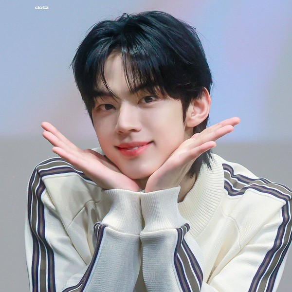 Popular profile picture of Dohoon (TWS) loved by fans
