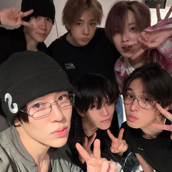 Signature photo of NCT WISH capturing their charm