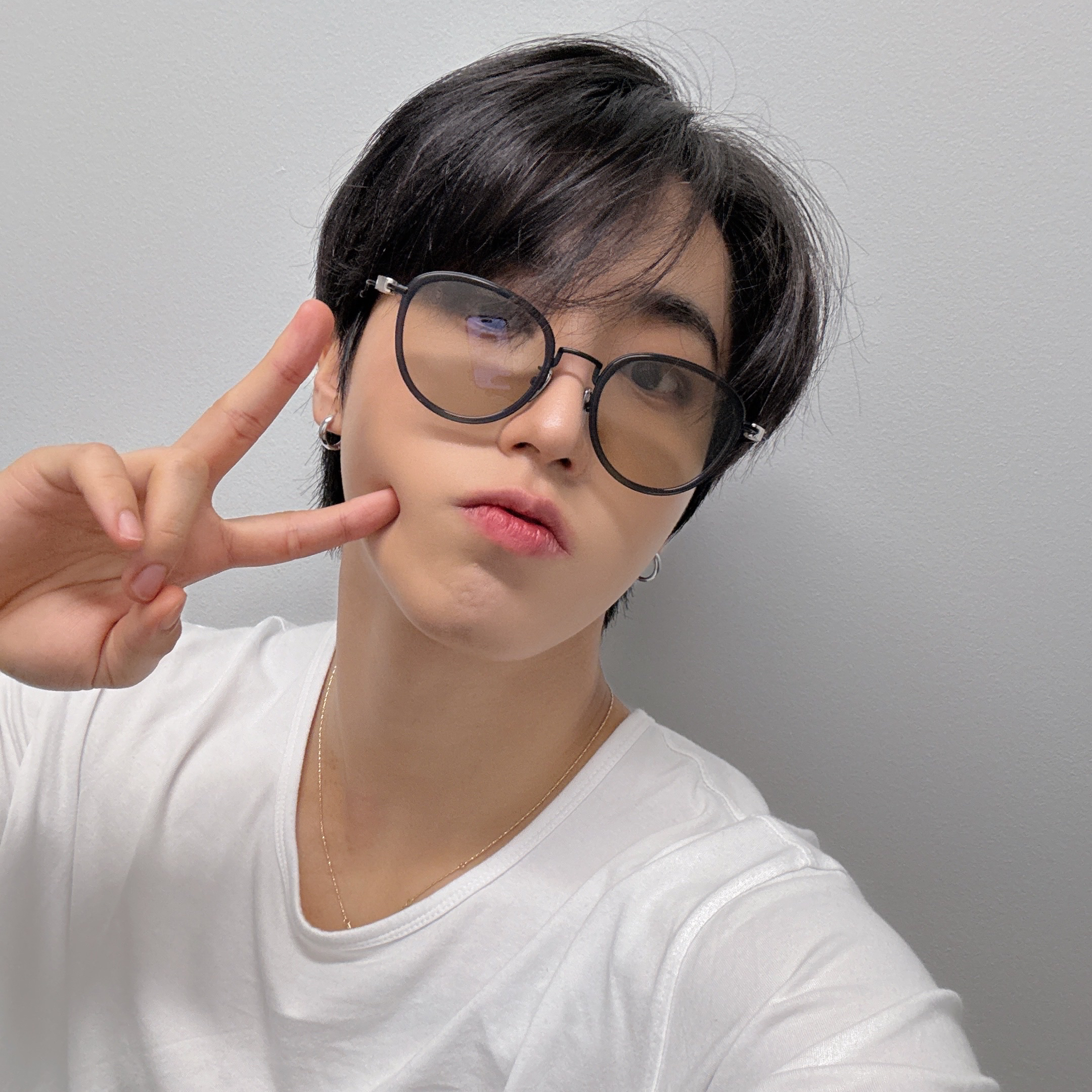 Latest photo of HAN (Stray Kids)