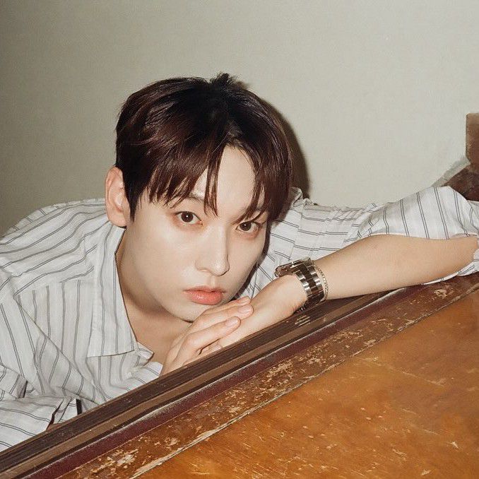 Recent activity shot of Inseong (SF9)