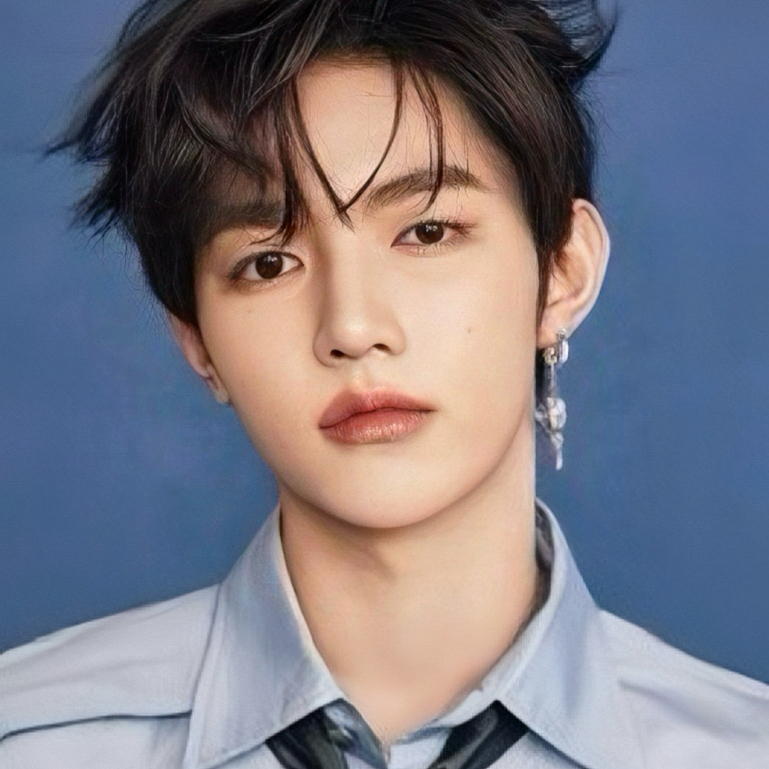 장하오 (제로베이스원)의 최신 사진