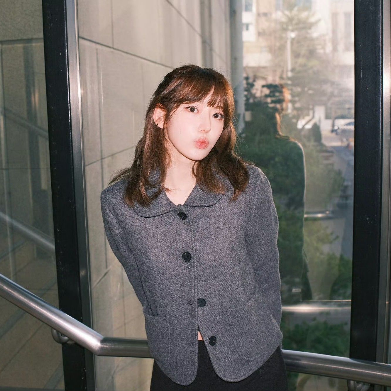 Latest photo of Sakura (LE SSERAFIM)