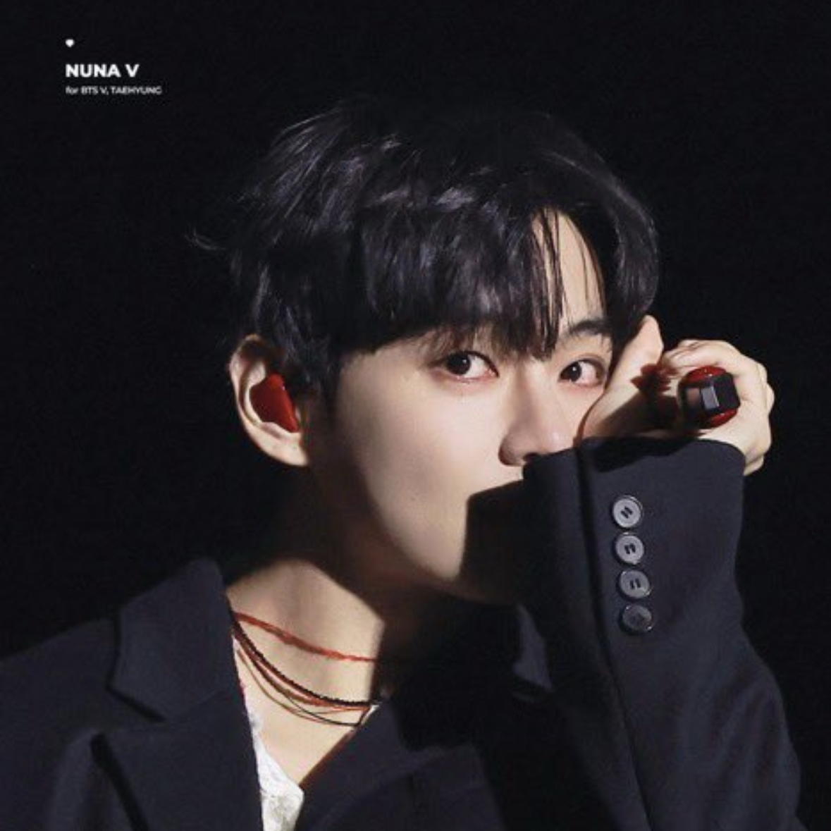 Momen yang diabadikan oleh penggemar V (BTS)