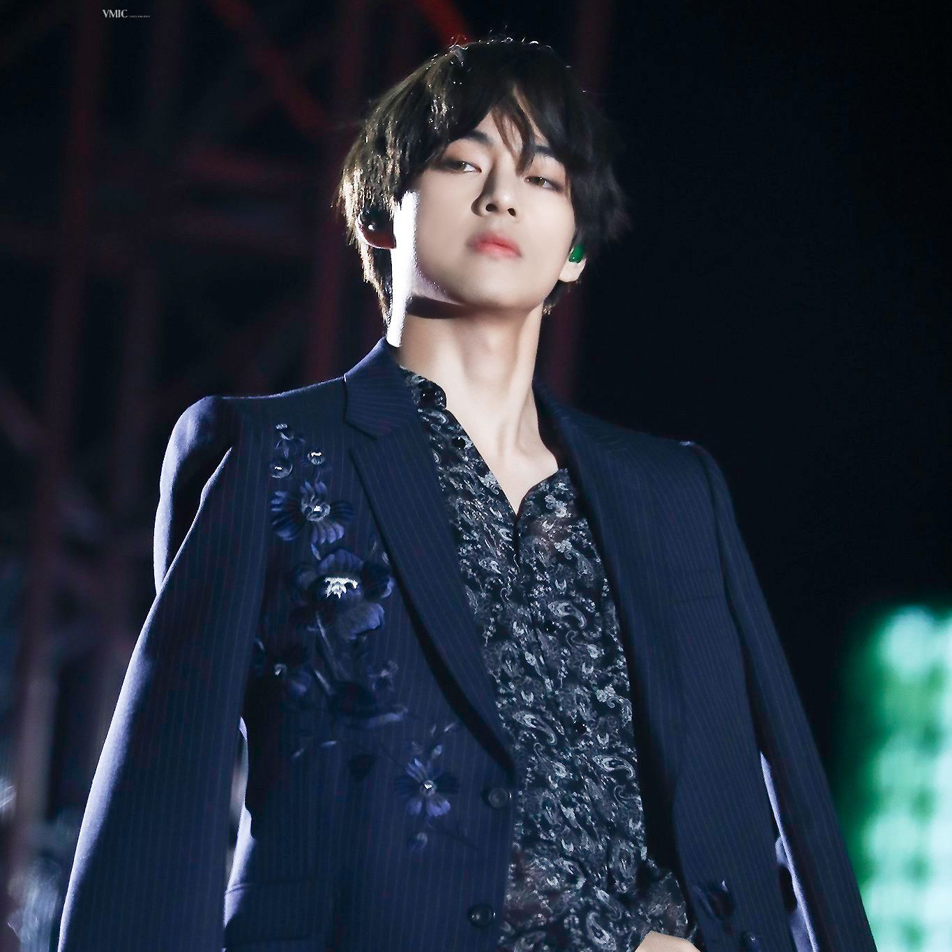 A moment captured by V (BTS)'s fan