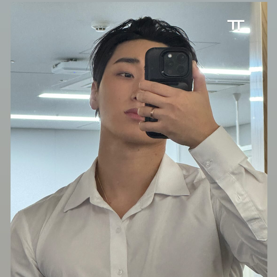 崔傘 (ATEEZ)粉丝拍下的瞬间