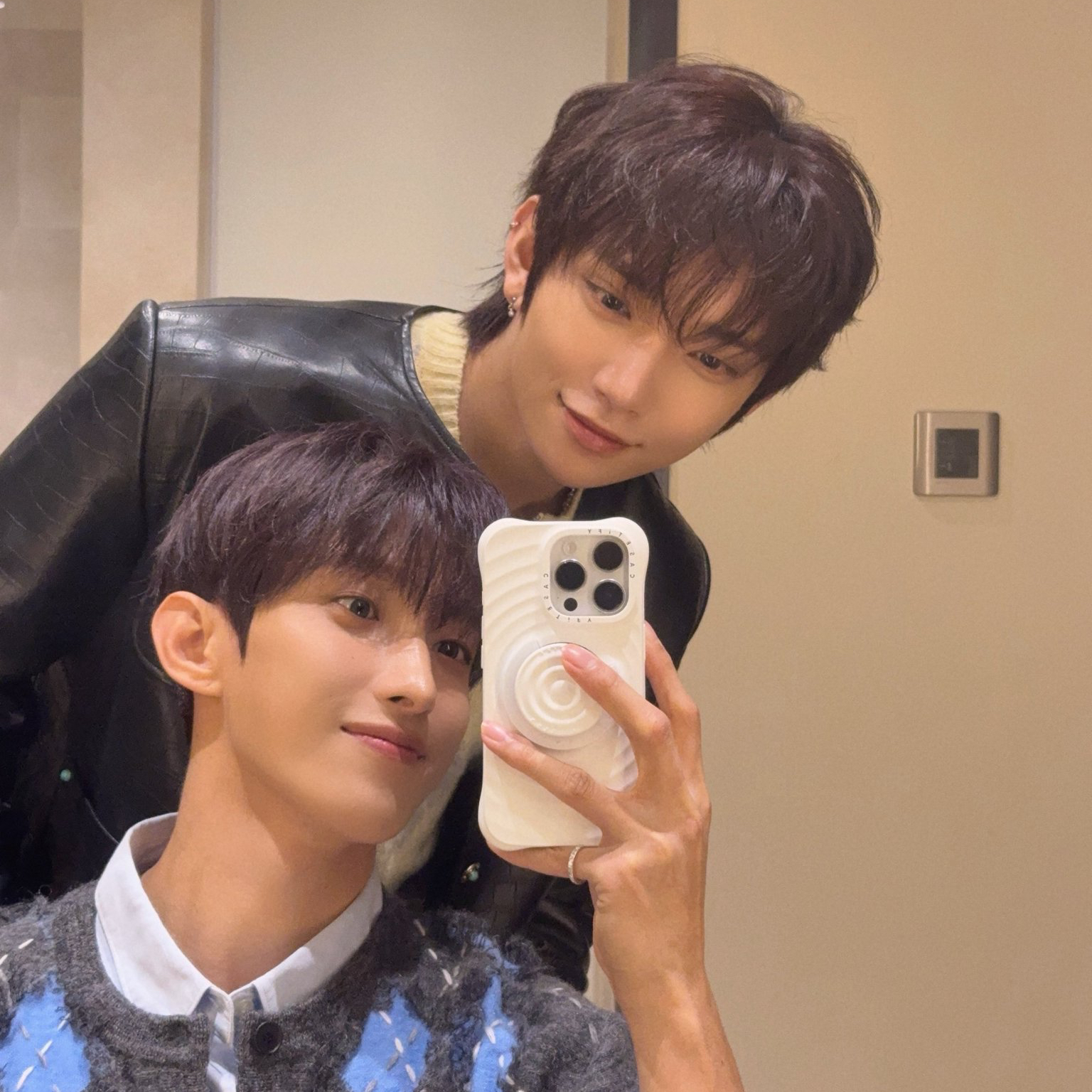 A moment captured by Joshua (SEVENTEEN)'s fan