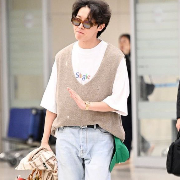 Latest photo of j-hope (BTS)