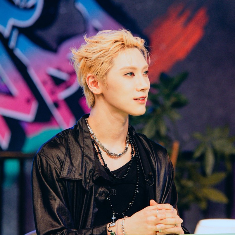 Behind-the-scenes cut of TEN (WayV)