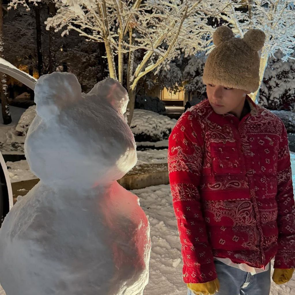 뷔 (방탄소년단)의 비하인드 컷