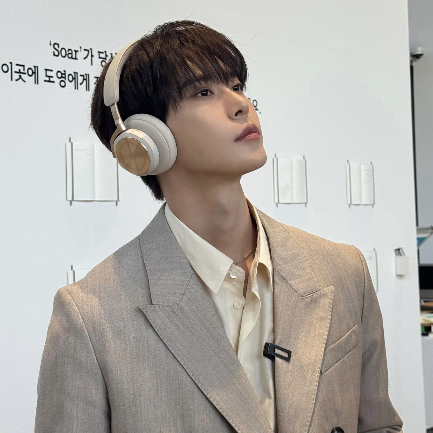 A moment captured by Doyoung (NCT 127)'s fan