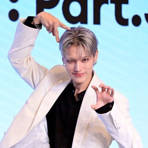 Latest photo of Wooyoung (ATEEZ)