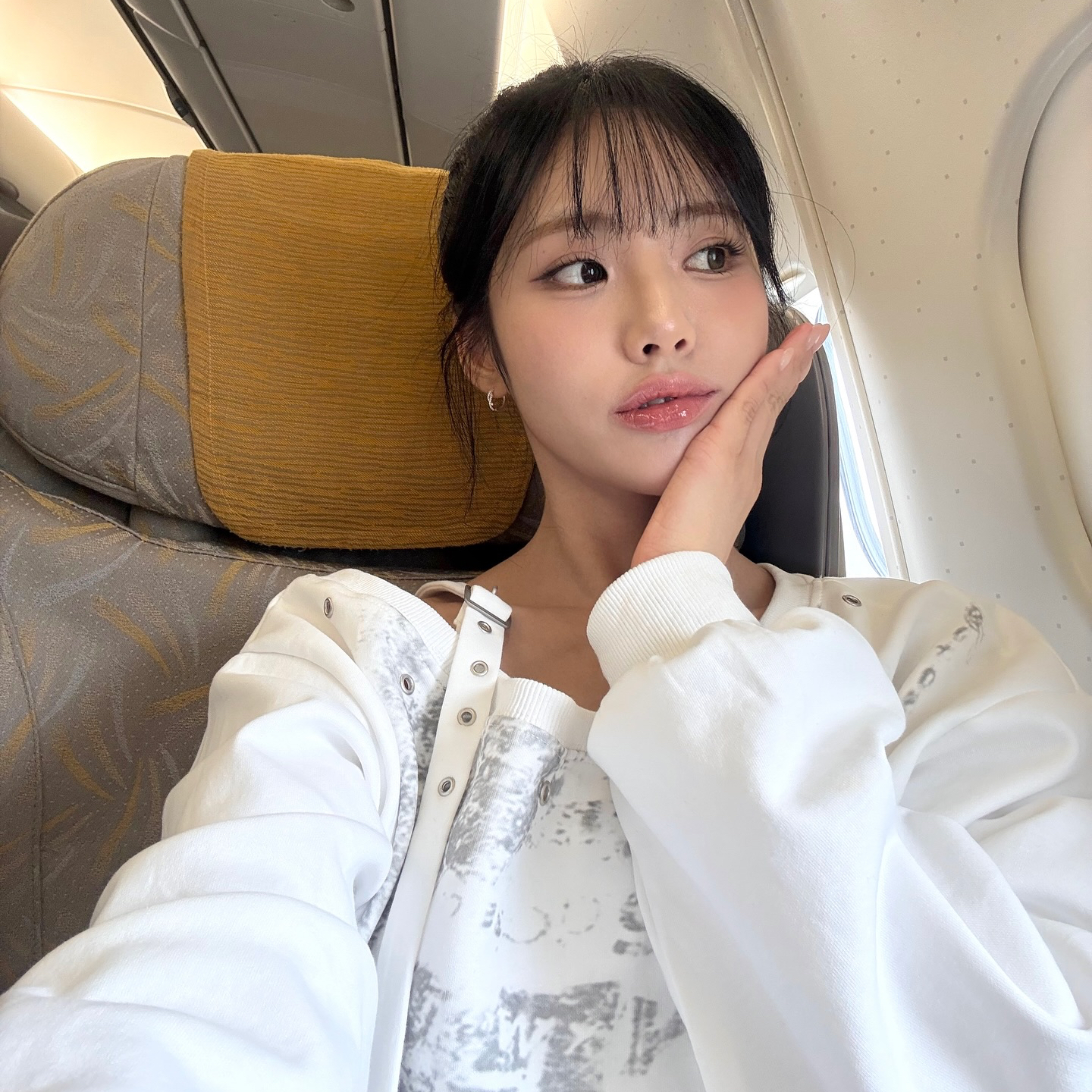 Recent activity shot of Park Jiwon (fromis_9)