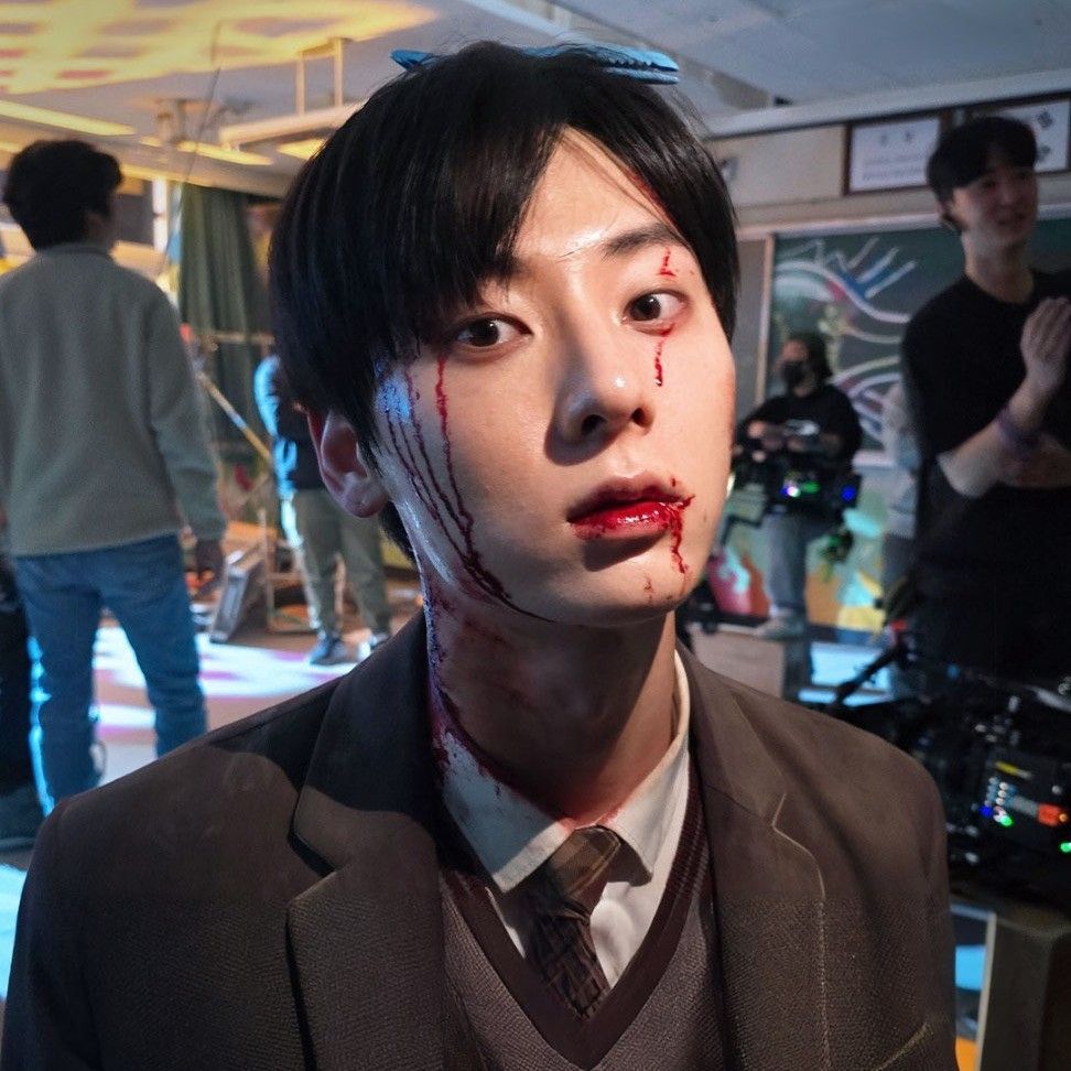 Latest photo of Hwang Minhyun
