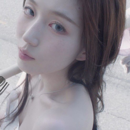 A moment captured by Haewon (NMIXX)'s fan