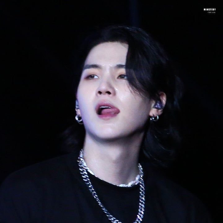 SUGA (防弹少年团)粉丝拍下的瞬间