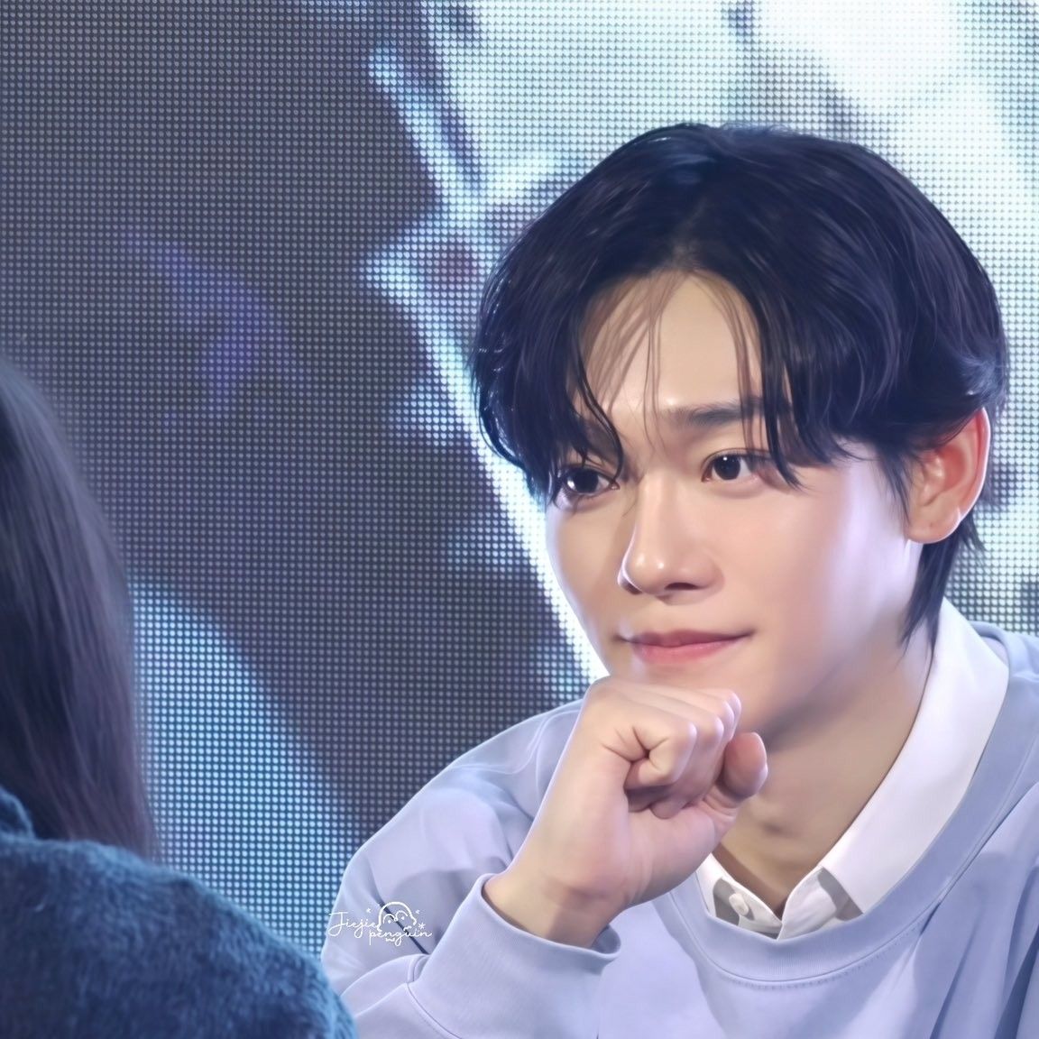 A moment captured by Chen (EXO)'s fan