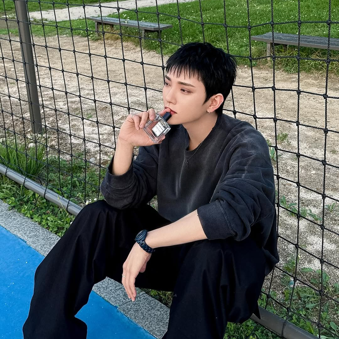 Behind-the-scenes cut of Joshua (SEVENTEEN)