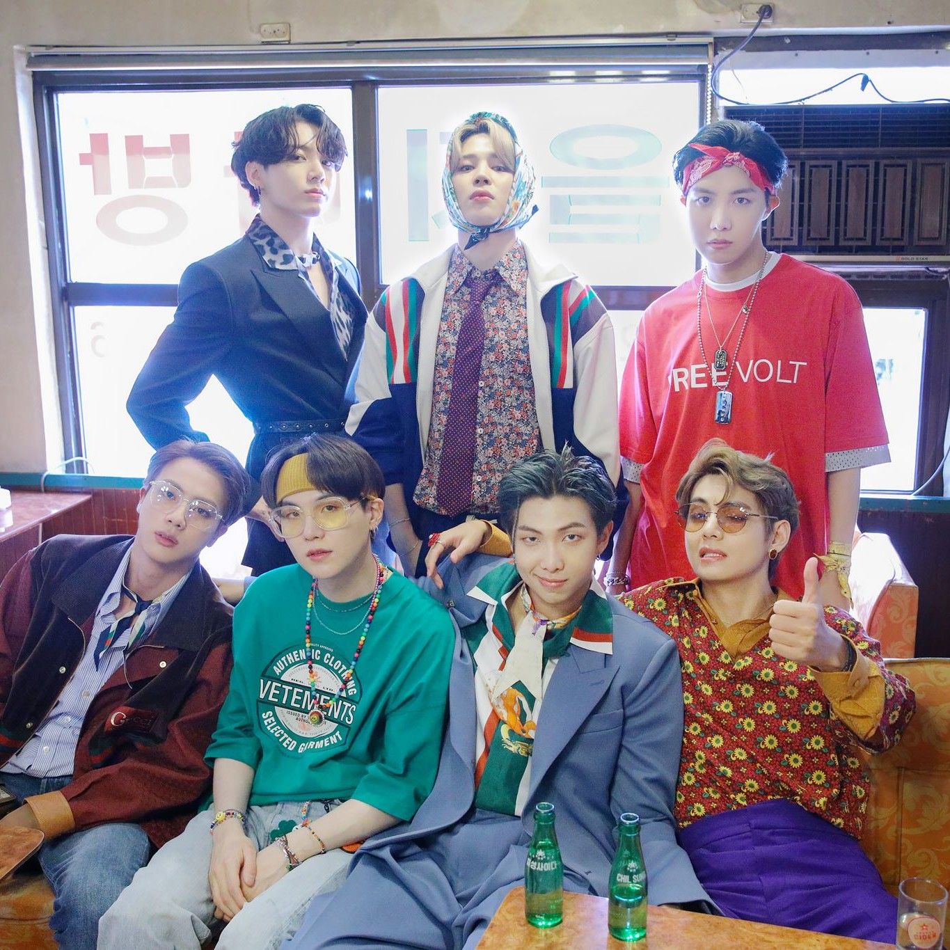 Foto terbaru RM (BTS)