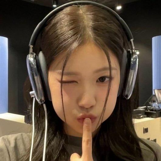 Latest photo of Yoon Jiyoon