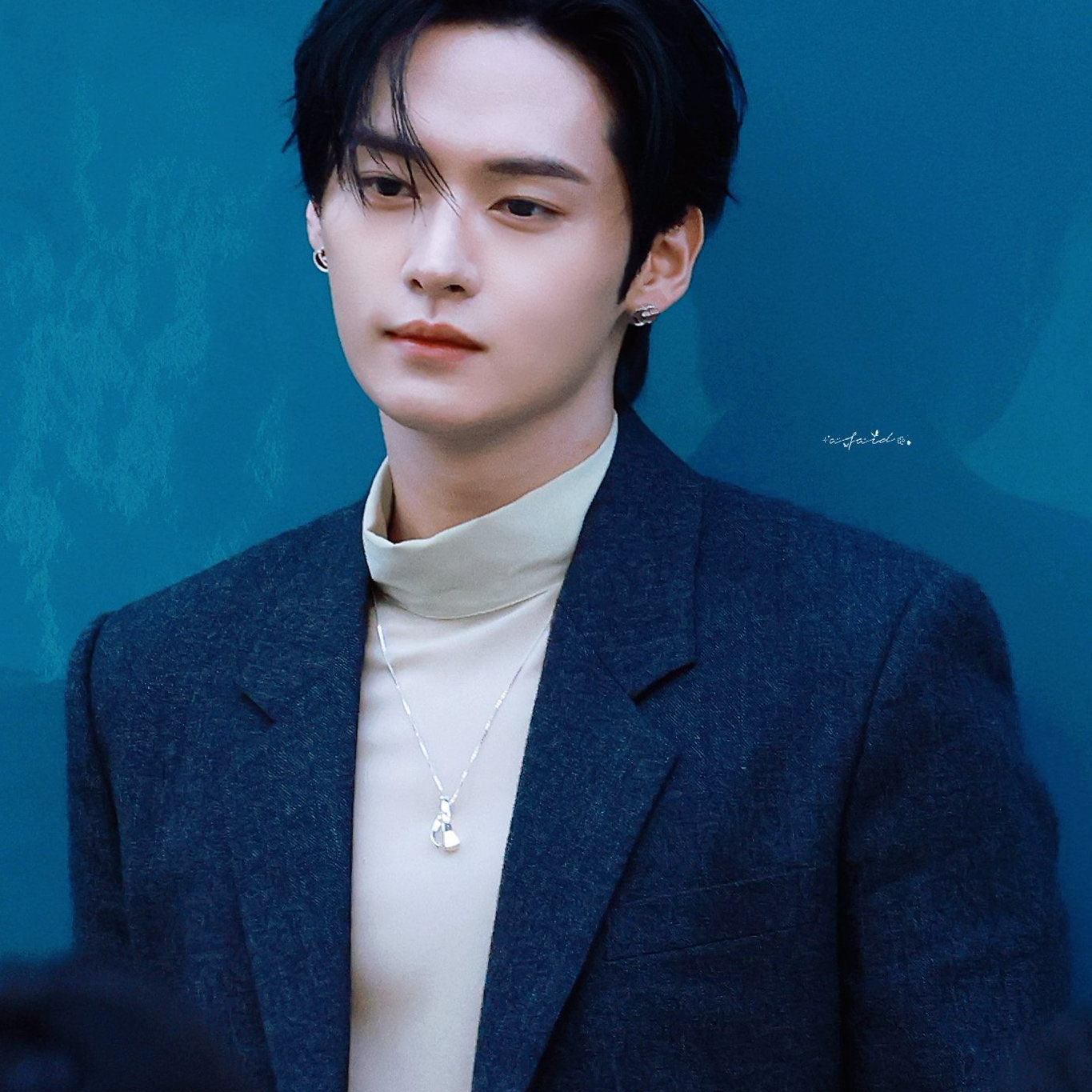 Lee Know (Stray Kids)的幕后花絮