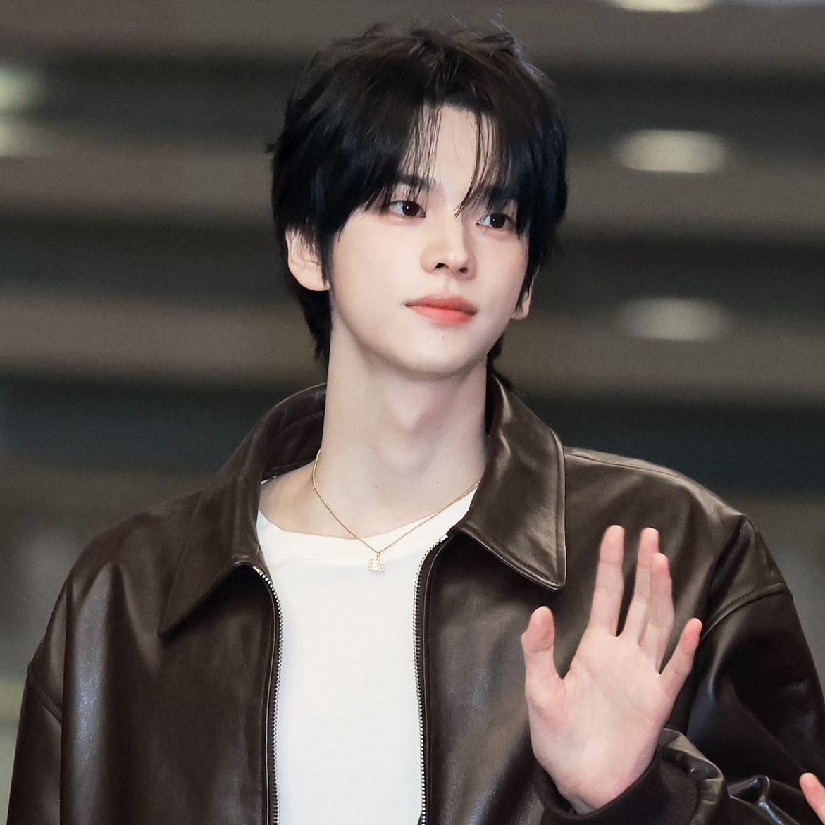 シニュ (TWS)の最新写真