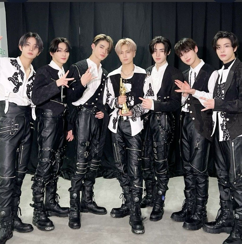 ENHYPEN的最新活動照片