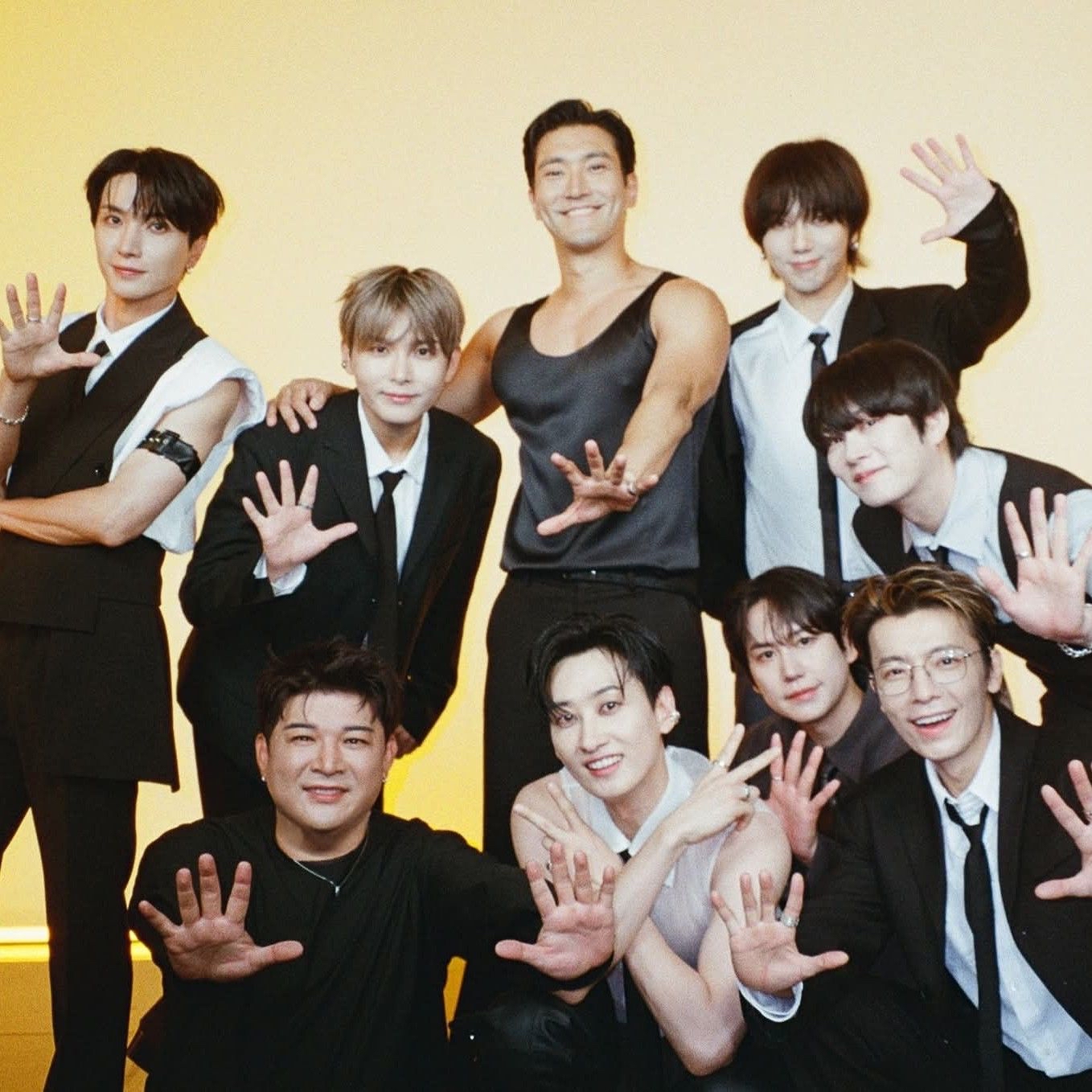 Latest photo of Super Junior