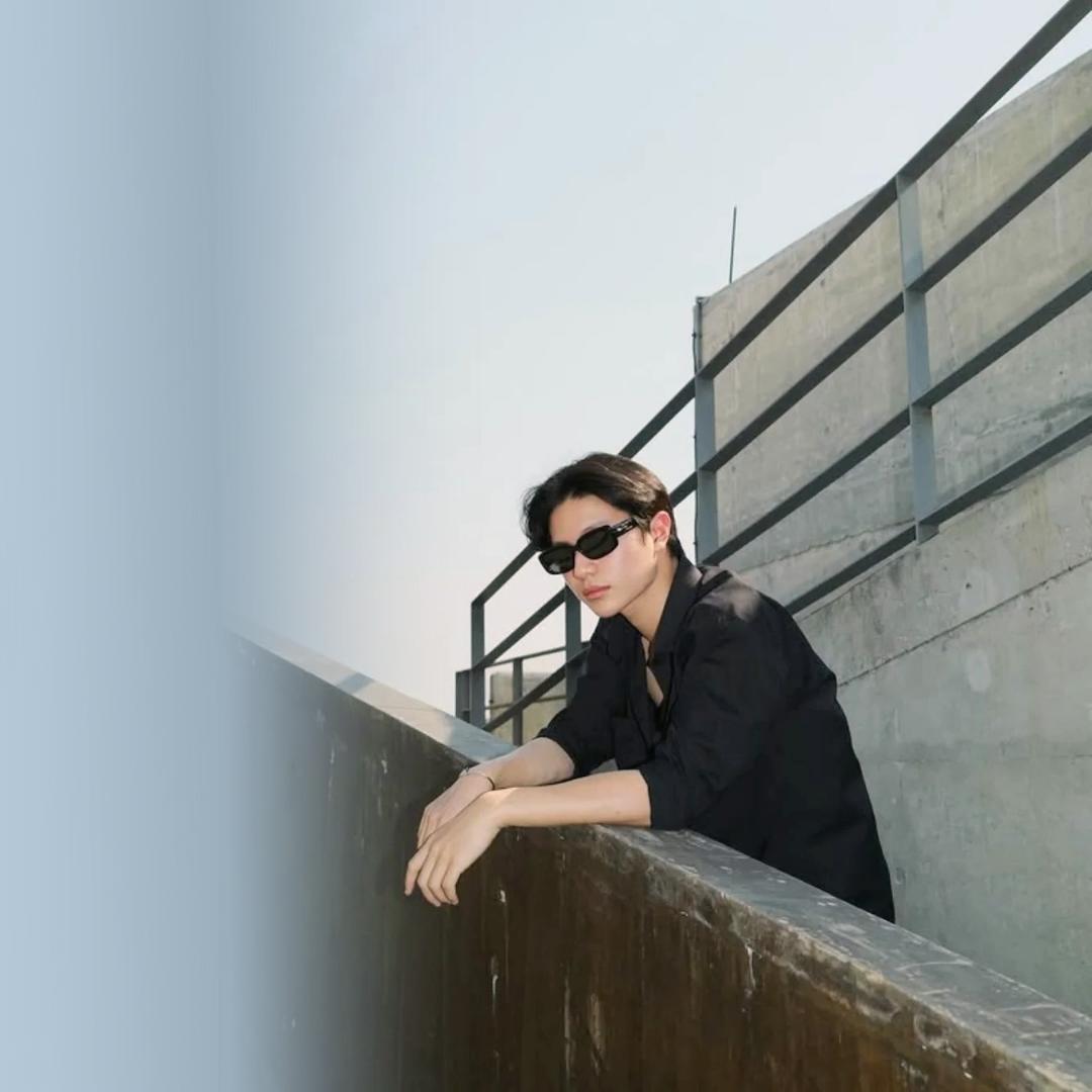 A moment captured by William (LYKN)'s fan