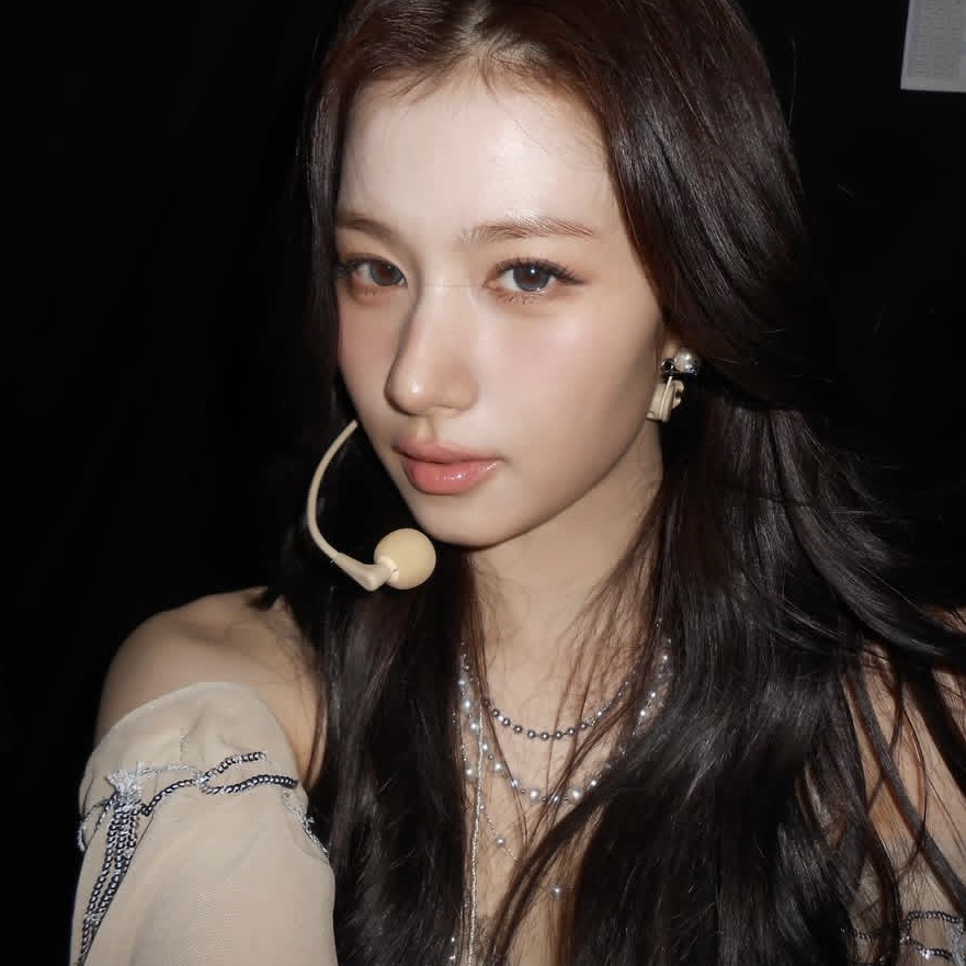 Sana (TWICE)粉絲拍下的瞬間