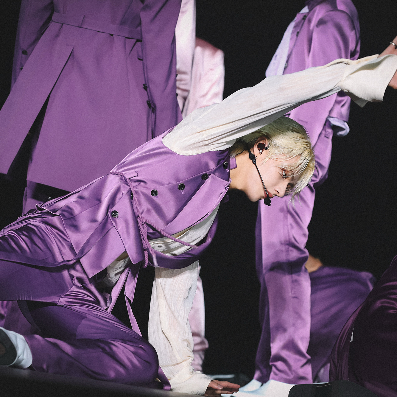 Behind-the-scenes cut of SEVENTEEN