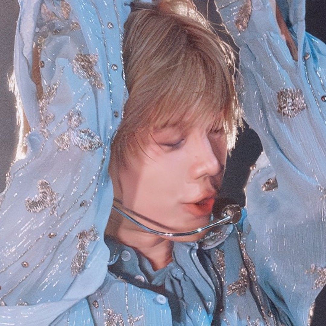 A moment captured by Taemin (SHINee)'s fan