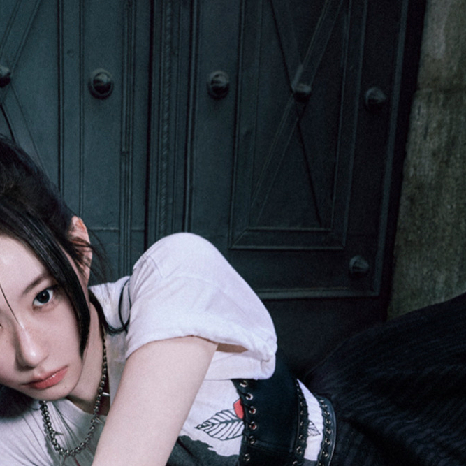 채령 (ITZY)의 비하인드 컷