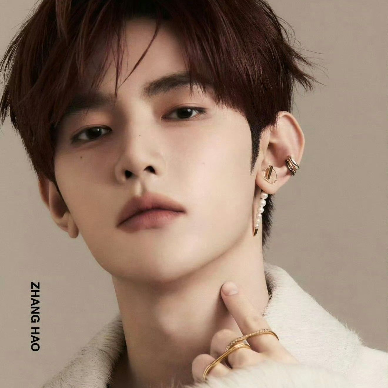 Behind-the-scenes cut of Zhang Hao (ZEROBASEONE)