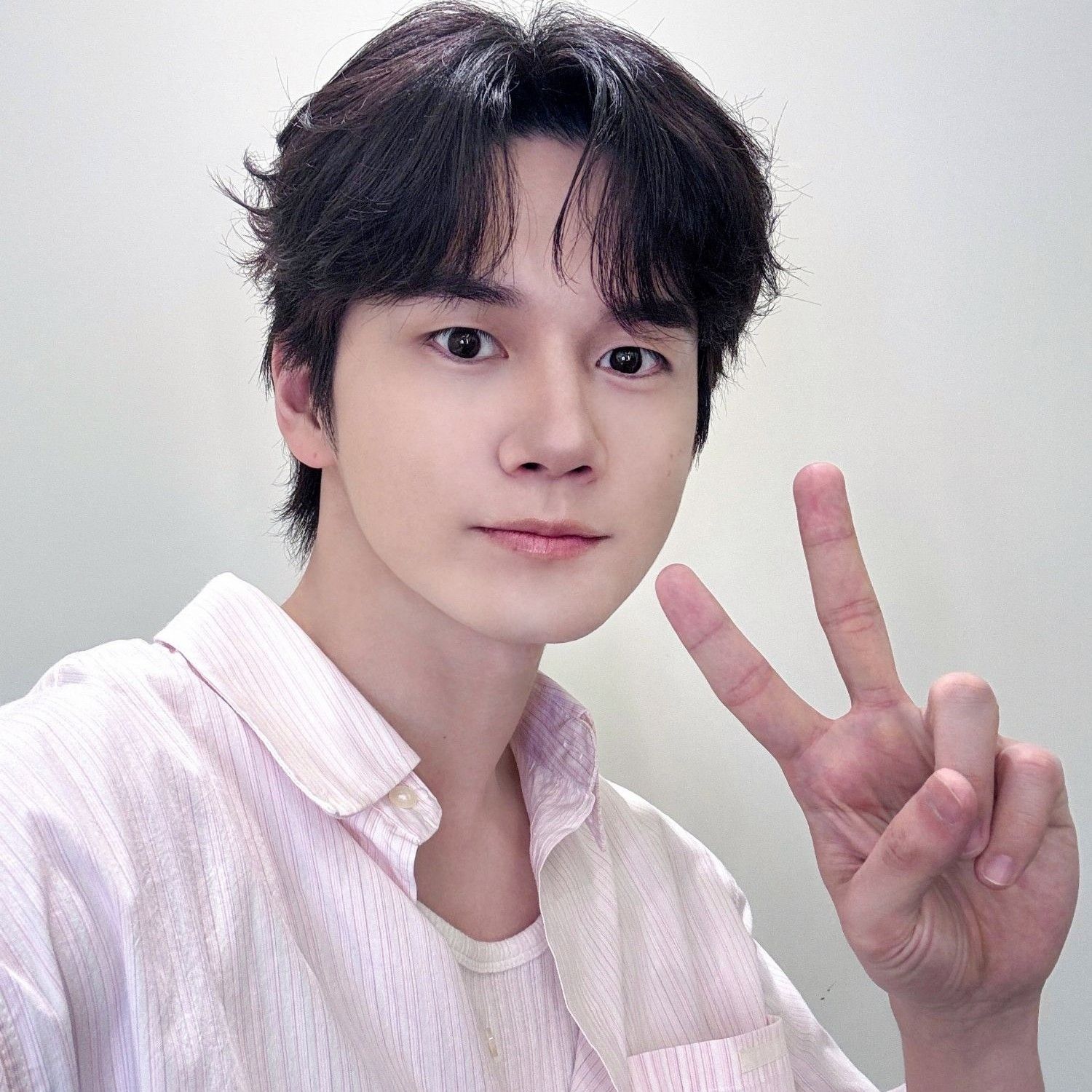 Recent activity shot of Ong Seongwu