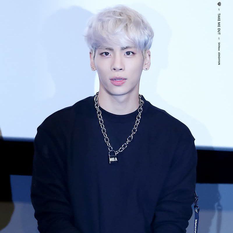 Behind-the-scenes cut of Jonghyun (SHINee)