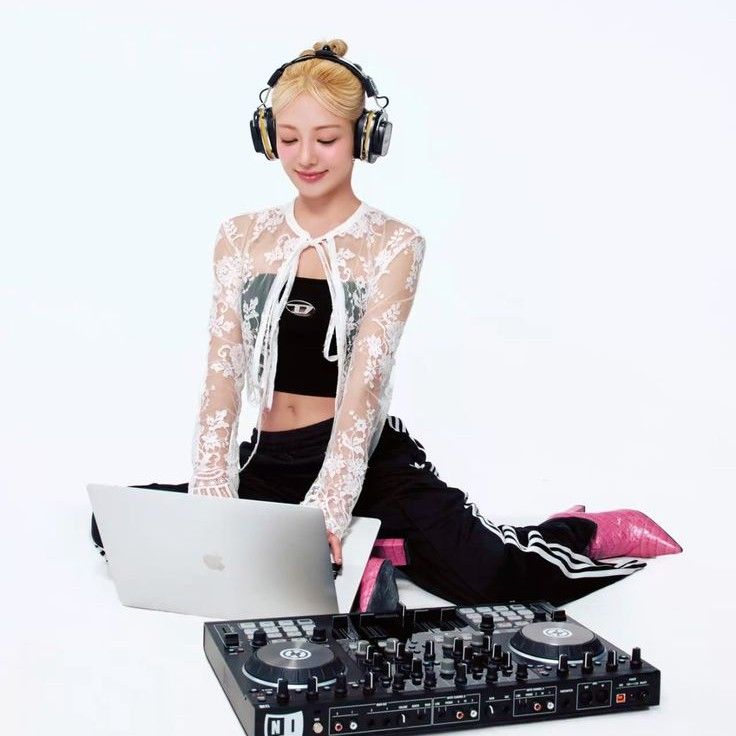 Foto terbaru Hyoyeon (Girls' Generation)