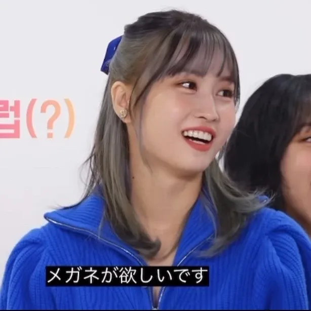 모모 (TWICE) 최근 활동샷