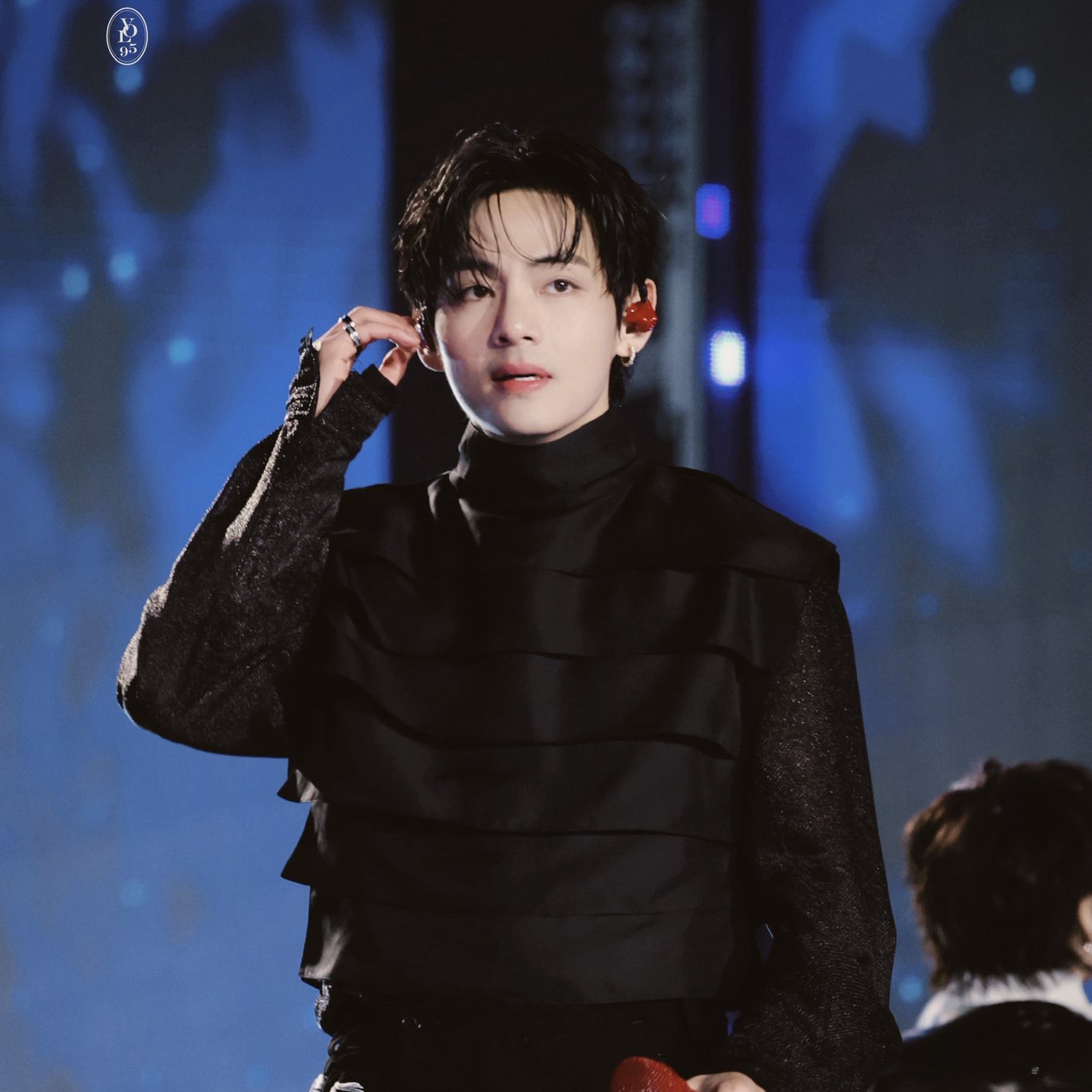 Momen yang diabadikan oleh penggemar V (BTS)