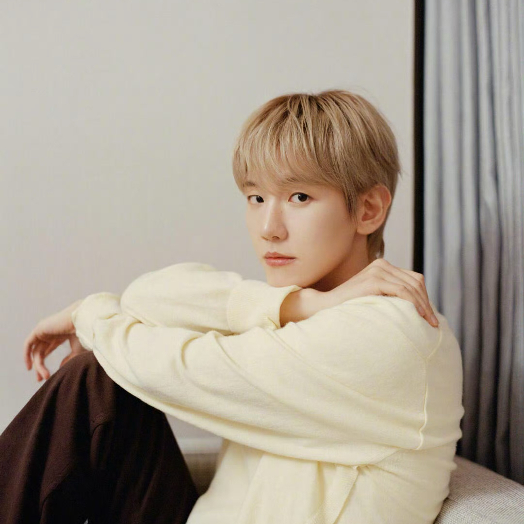 Foto aktivitas terbaru EXO