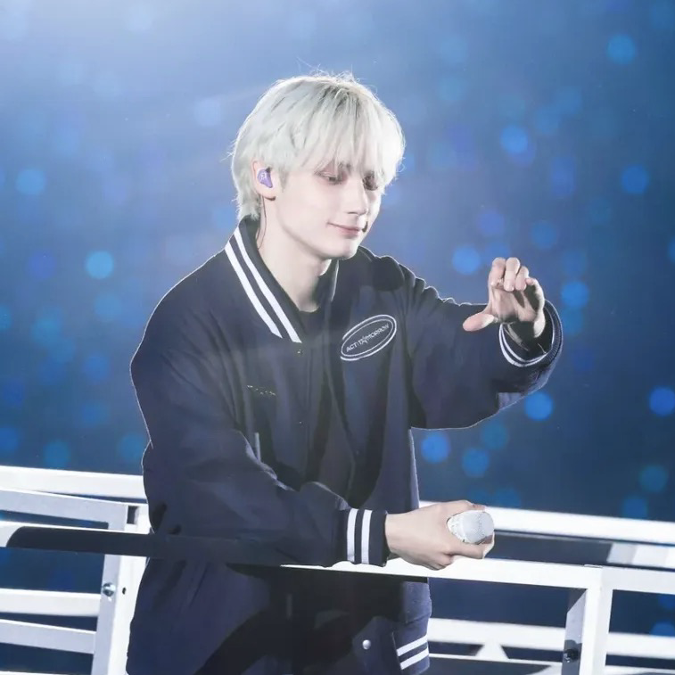 Behind-the-scenes cut of HueningKai (TOMORROW X TOGETHER)